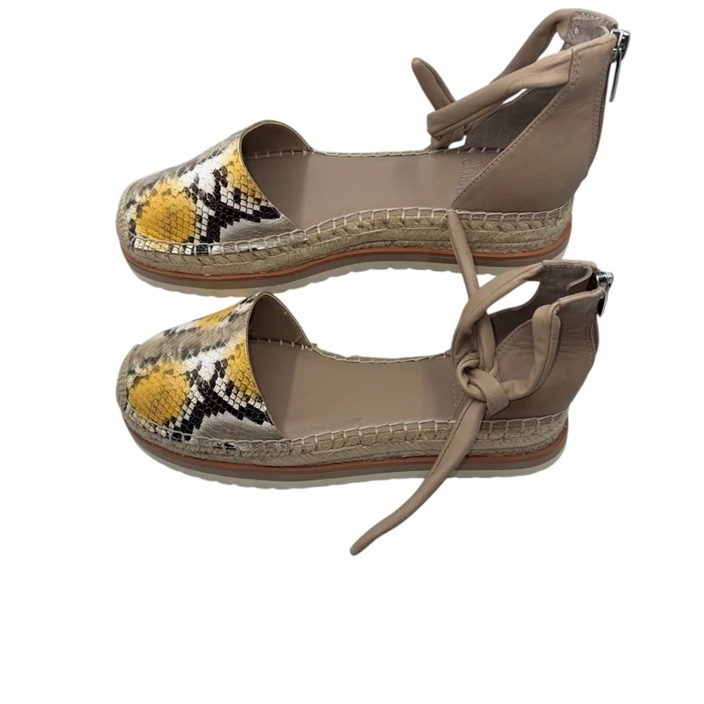 Women's Snakeskin Espadrille Flats Vince Camaro size 9 (40) EUC